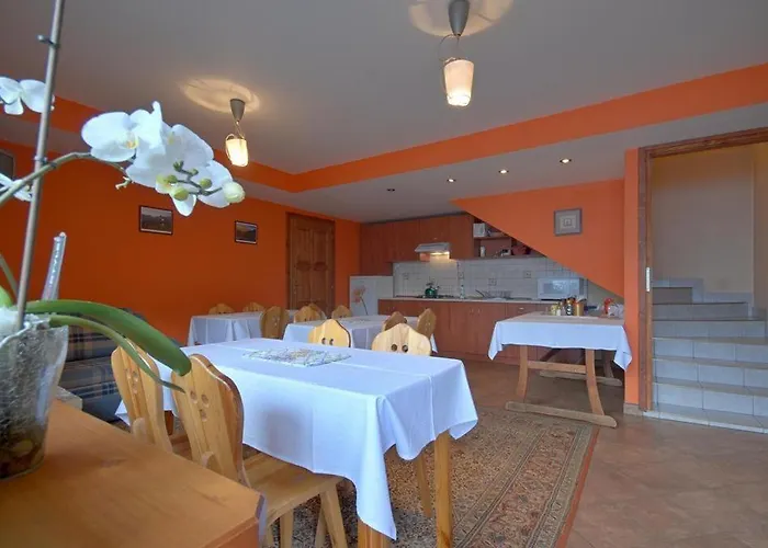 Anna בית אירוח