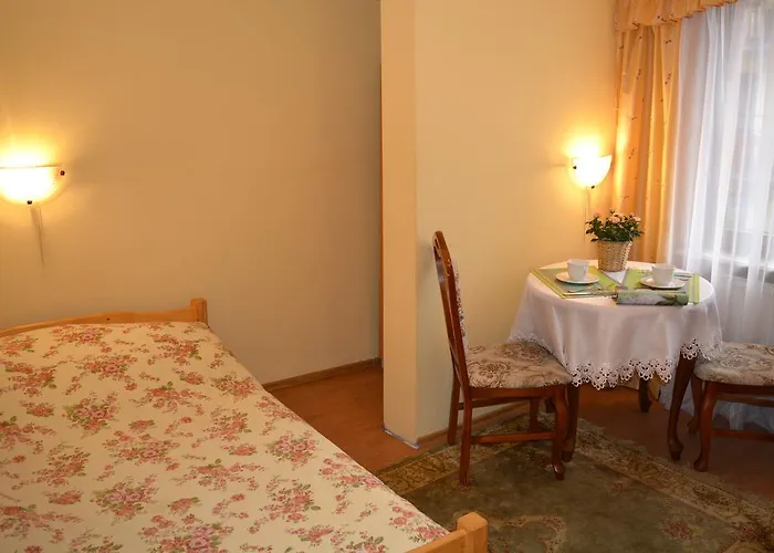 Anna בית אירוח *